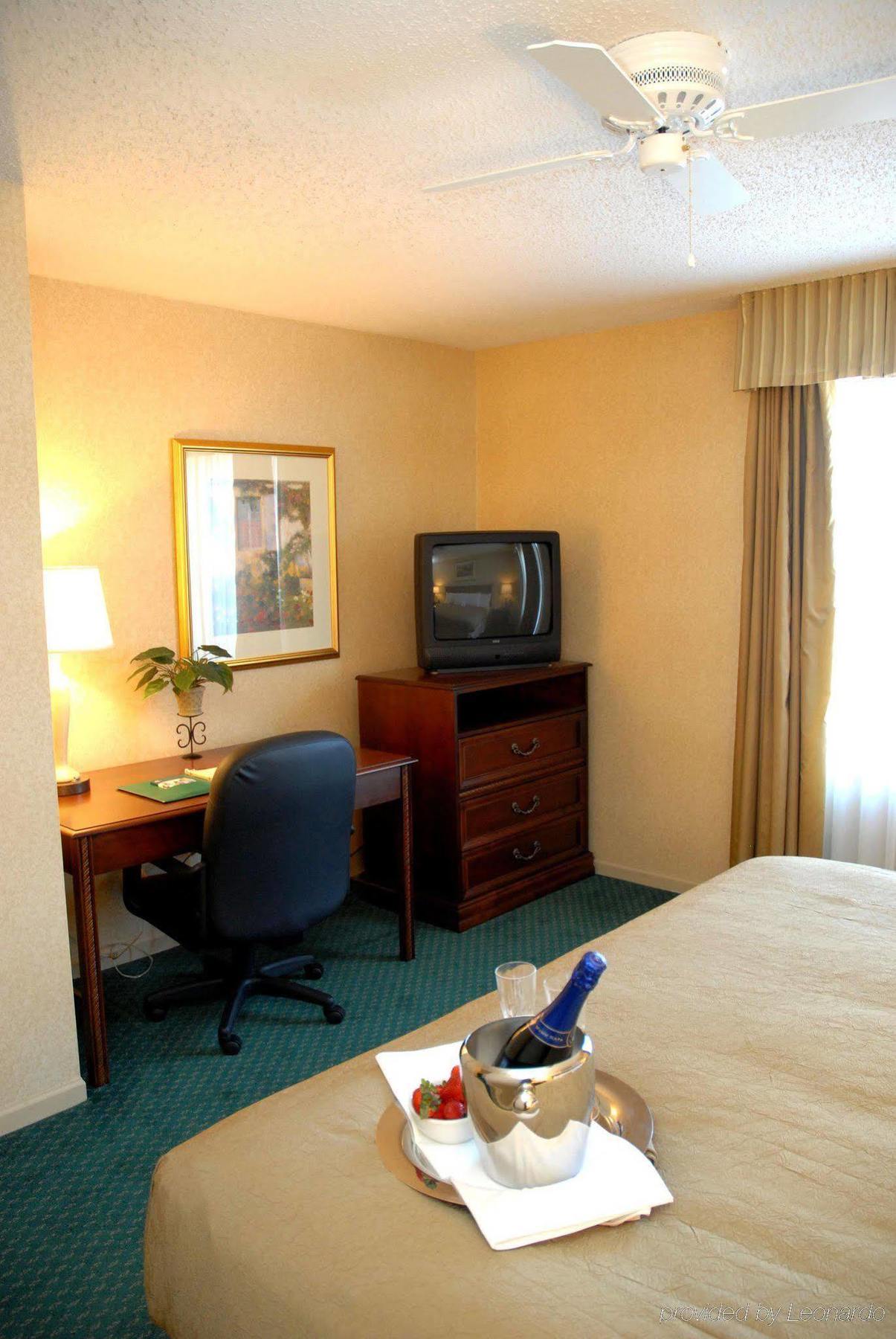 Staybridge Suites - Columbus - Worthington, An Ihg Hotel Номер фото